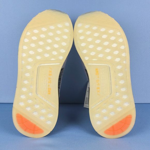 Adidas Running Shoes Mens Size 8.5 NMD R1 Spectoo NASA Halo Silver Orange FZ3200 - Picture 14 of 16